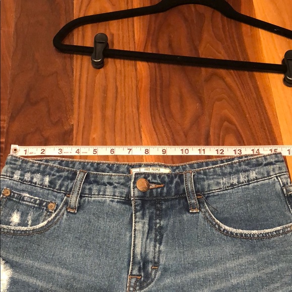 Free People denim cut off shorts - Picture 4 of 5